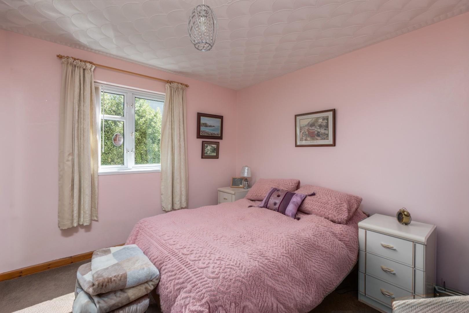 Rossers Field, Mumbles, Swansea, SA3 4JQ